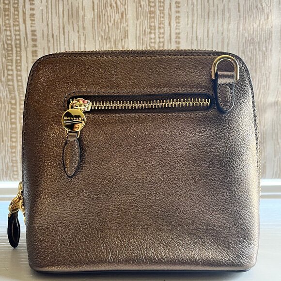 NWT - Beautiful, Italian cross body, genuine leather, pewter color purse - Picture 1 of 2
